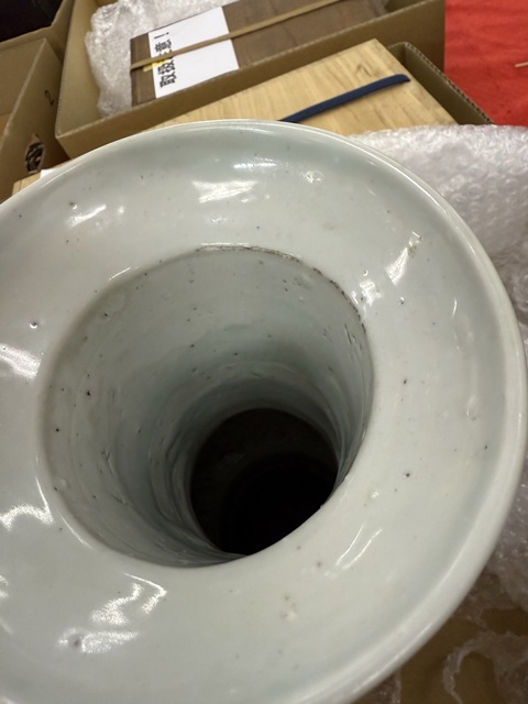 古玩陶瓷龍鳳紋青花瓶真品鑒賞圖