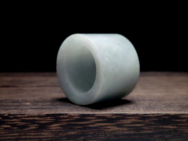 古玩玉器翡翠雕“素紋扳指”真品鑒賞圖