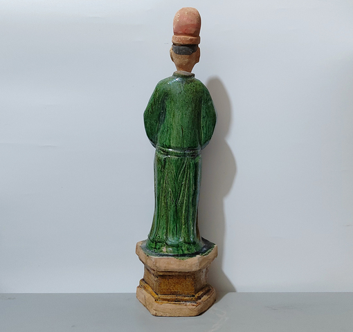 古玩陶瓷明三彩人物俑真品鑒賞圖