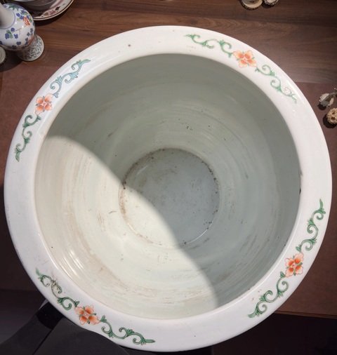 古玩陶瓷五彩人物故事紋案缸真品鑒賞圖