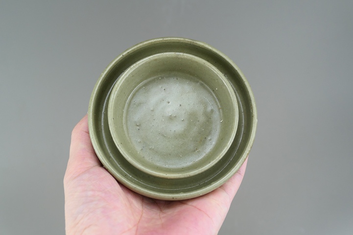 古玩陶瓷元末明初.龍泉窯青瓷托盤拍賣，當前價格1369元