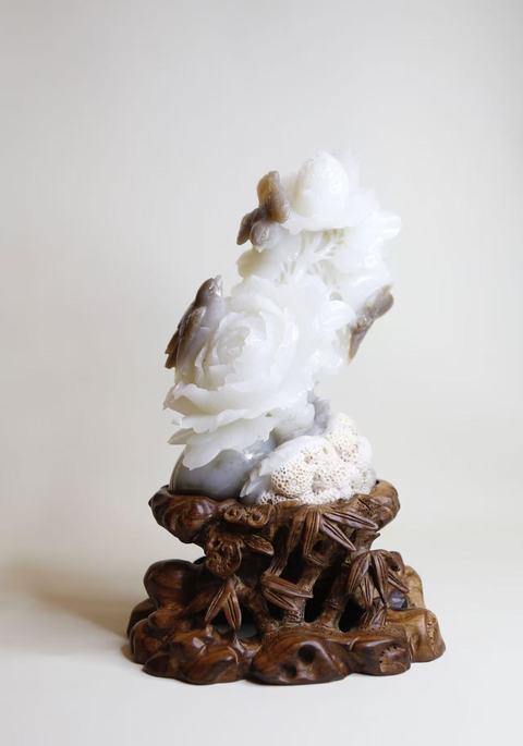 古玩玉器糖白玉巧雕玉堂富貴擺件真品鑒賞圖