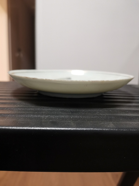 古玩陶瓷仕女紋粉彩盤真品鑒賞圖