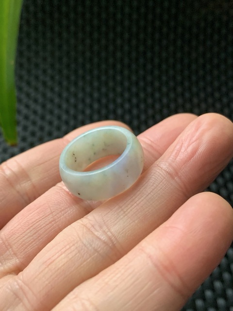 古玩玉器（國慶放漏）清代三彩藍紫老翡翠元寶指環拍賣，當前價格1880元