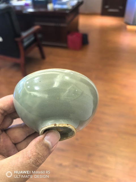古玩陶瓷龍泉青瓷芒口盞真品鑒賞圖