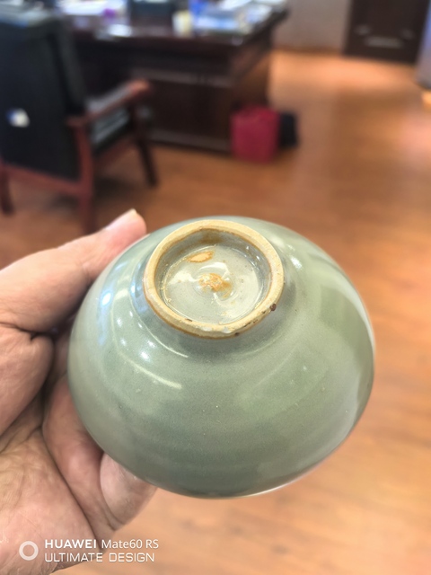 古玩陶瓷龍泉青瓷芒口盞真品鑒賞圖