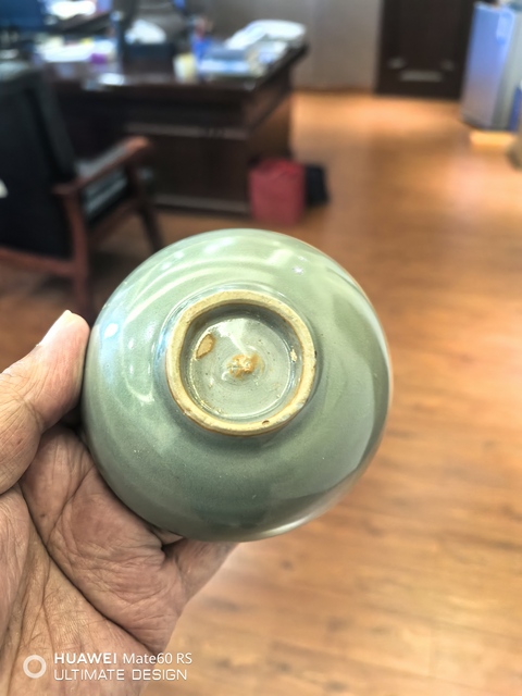 古玩陶瓷龍泉青瓷芒口盞真品鑒賞圖