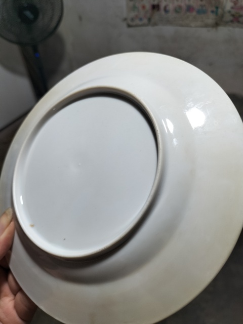 古玩陶瓷三娘教子圖粉彩盤真品鑒賞圖