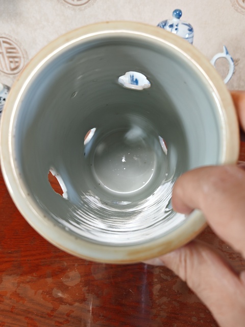 古玩陶瓷粉彩百子鬧春圖帽筒真品鑒賞圖