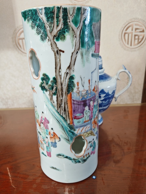 古玩陶瓷粉彩百子鬧春圖帽筒真品鑒賞圖