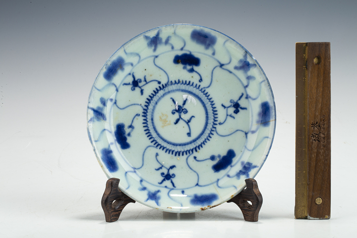 古玩陶瓷清雍正·青花靈芝紋盤
真品鑒賞圖