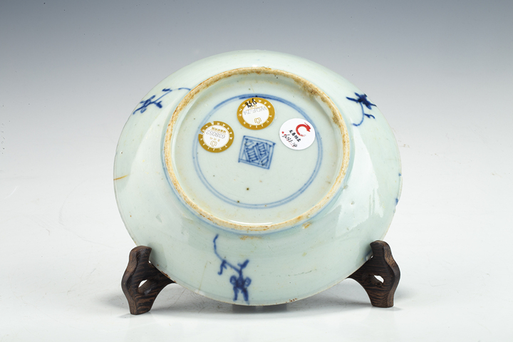 古玩陶瓷清雍正·青花靈芝紋盤
真品鑒賞圖