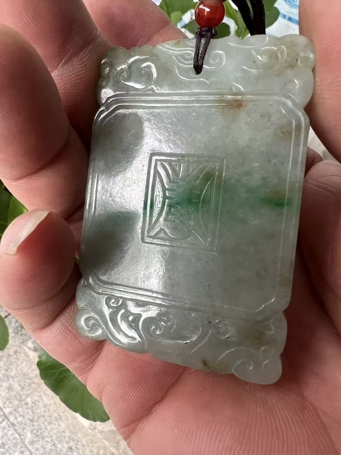 古玩玉器天然翡翠掛牌真品鑒賞圖