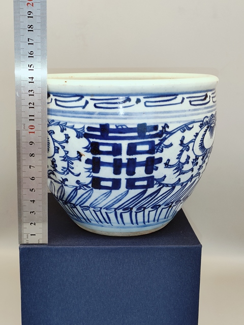 古玩陶瓷晚清,案頭青花喜字紋卷缸拍賣,當前價格2600元