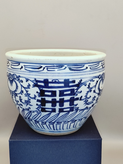 古玩陶瓷晚清,案頭青花喜字紋卷缸拍賣,當前價格2600元