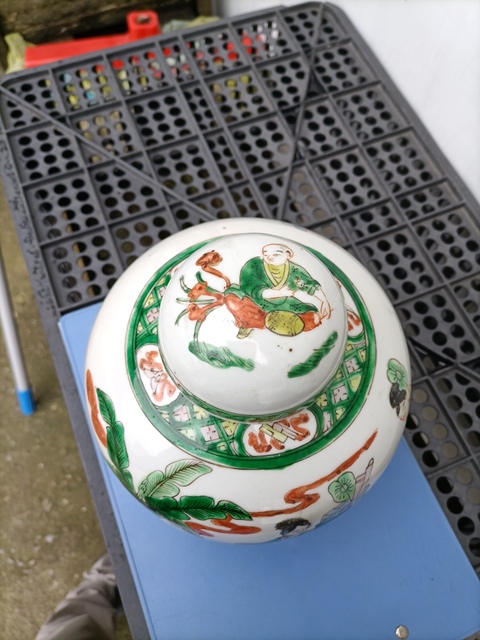 古玩陶瓷五彩人物故事紋蓋罐真品鑒賞圖