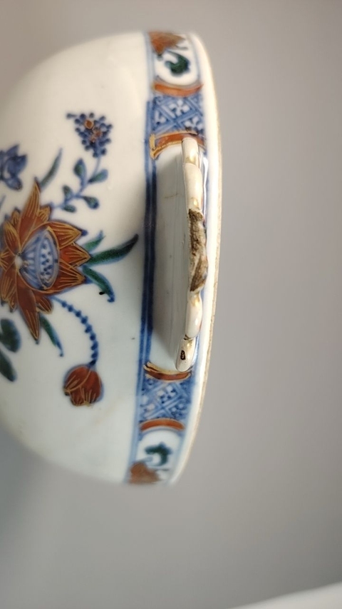 古玩陶瓷斗彩花卉紋簋真品鑒賞圖