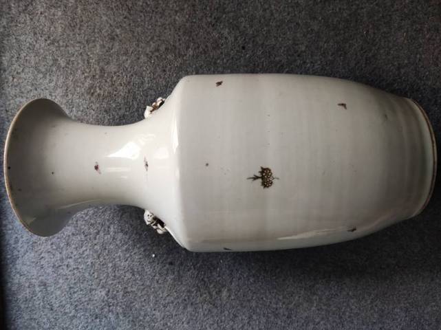 古玩陶瓷民國粉彩柳葉黃鶯瓶真品鑒賞圖