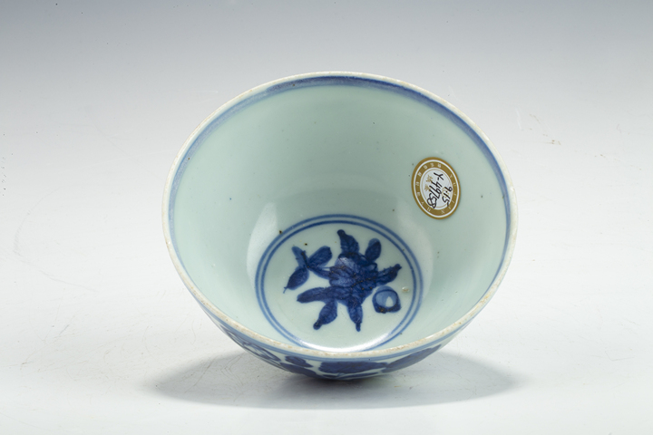 古玩陶瓷明晚·青花花卉紋碗拍賣，當前價格1152元