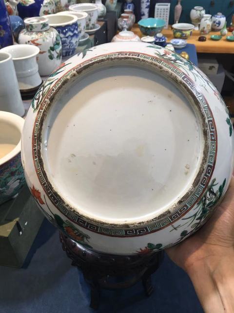 古玩陶瓷五福同壽花卉紋捧盒真品鑒賞圖