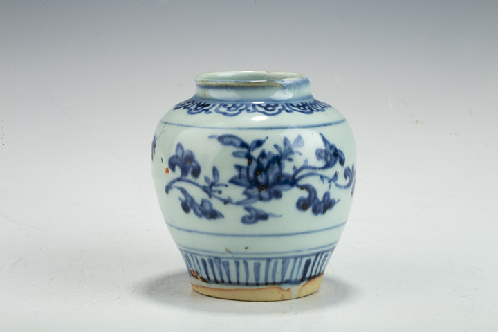 古玩陶瓷明中·青花花卉紋小罐拍賣，當前價格2175元