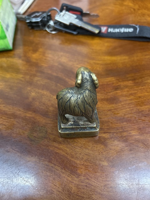 古玩銅器銅制擺件真品鑒賞圖