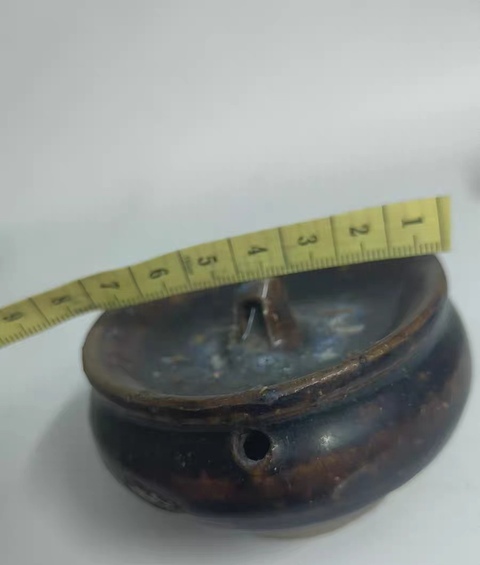 古玩陶瓷窯變黑釉油燈真品鑒賞圖