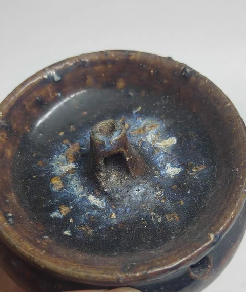 古玩陶瓷窯變黑釉油燈真品鑒賞圖