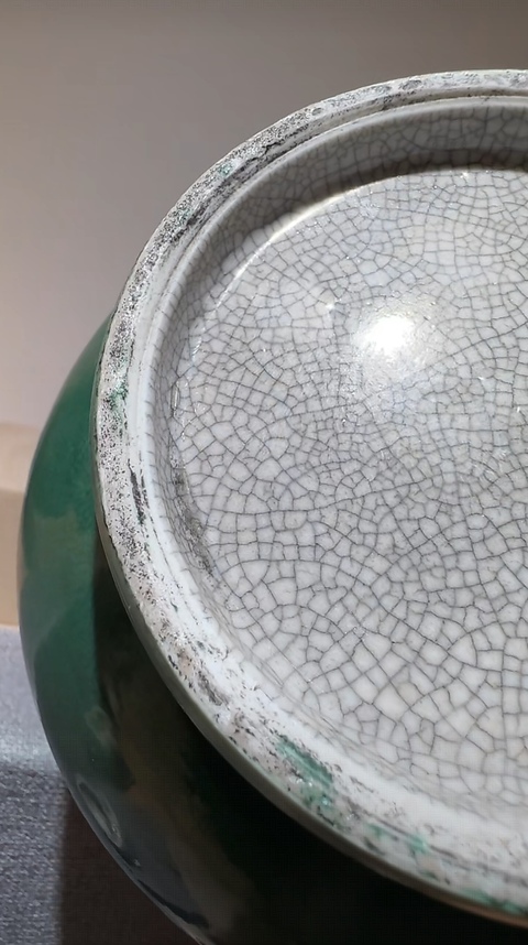 古玩陶瓷綠哥釉玉壺春瓶真品鑒賞圖