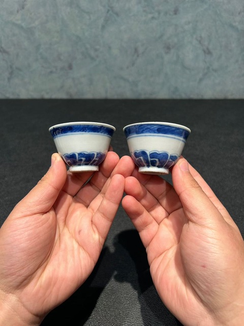 古玩陶瓷青花仰蓮紋杯真品鑒賞圖