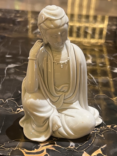 古玩陶瓷德化窯觀音塑像拍賣，當前價格6888元