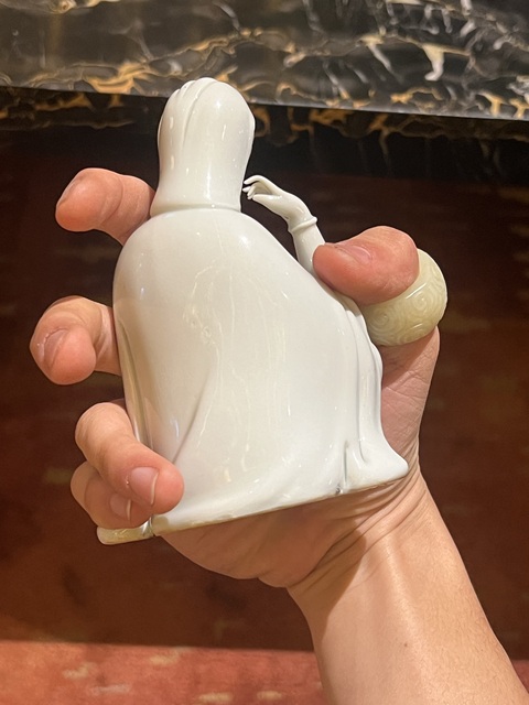 古玩陶瓷德化窯觀音塑像拍賣，當前價格6888元