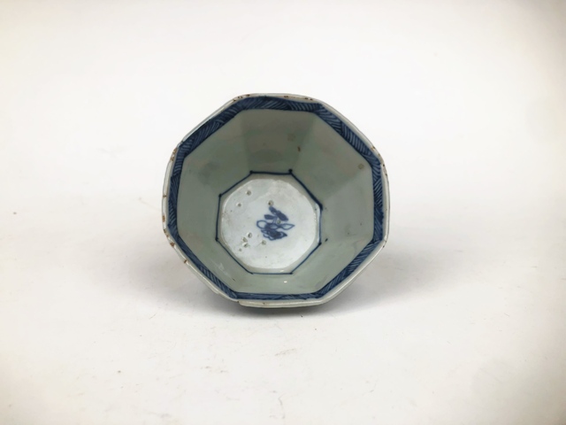 古玩陶瓷清康熙·青花山水樓閣八方杯真品鑒賞圖
