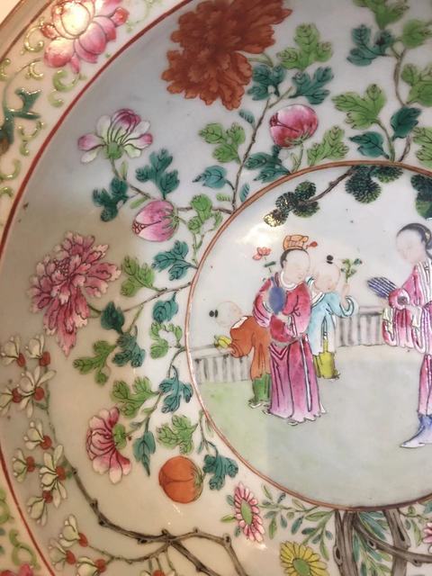 古玩陶瓷人物紋粉彩凈手盆真品鑒賞圖