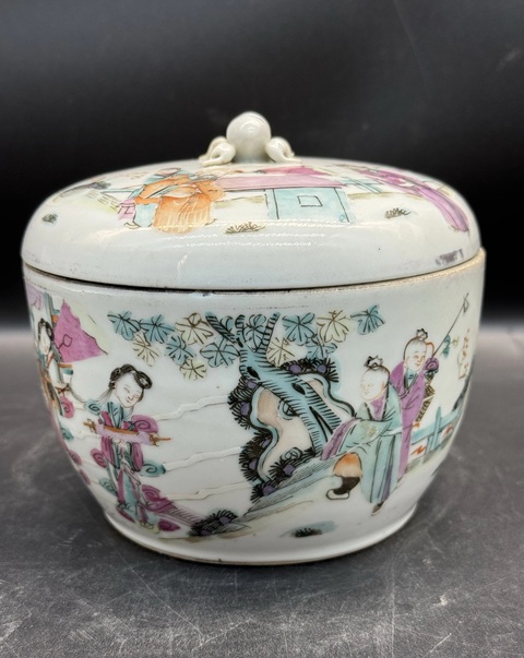 古玩陶瓷粉彩人物故事紋蓋罐真品鑒賞圖