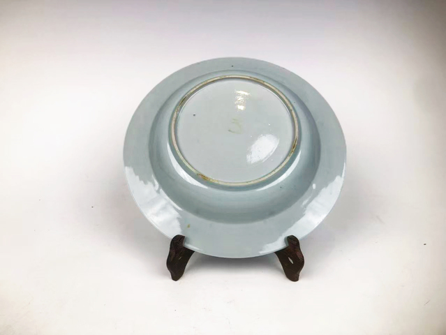 古玩陶瓷清早期·青花博古花卉紋盤真品鑒賞圖