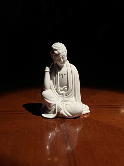 古玩陶瓷德化窯觀音塑像拍賣，當前價格6888元