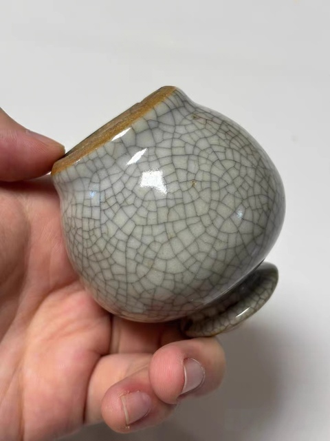 古玩陶瓷哥釉小尊真品鑒賞圖