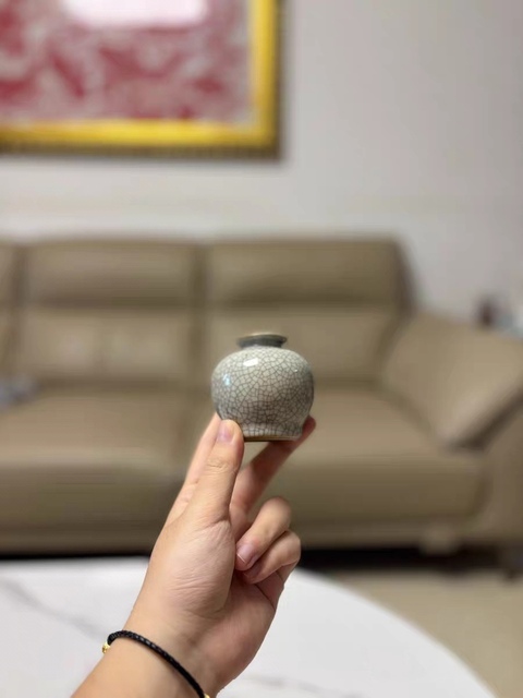 古玩陶瓷哥釉小尊真品鑒賞圖