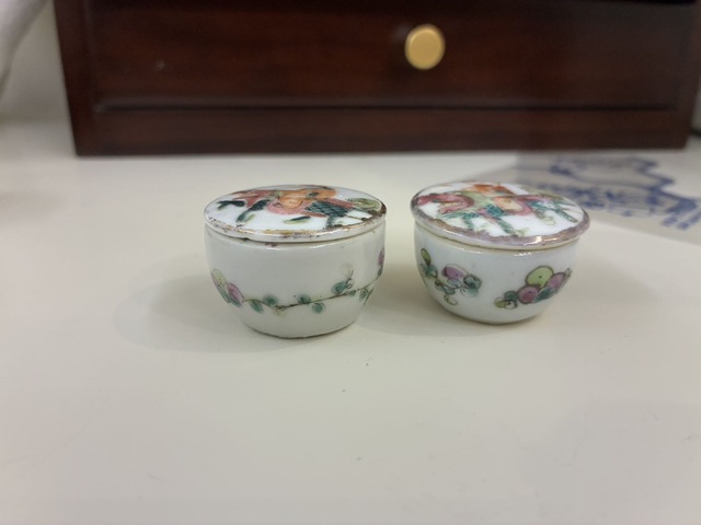 古玩陶瓷麒麟送子粉彩蓋盒真品鑒賞圖