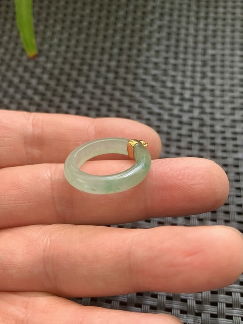 古玩玉器翡翠雕“素紋戒指”真品鑒賞圖