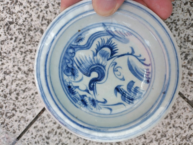 古玩陶瓷松鶴紋青花盤真品鑒賞圖