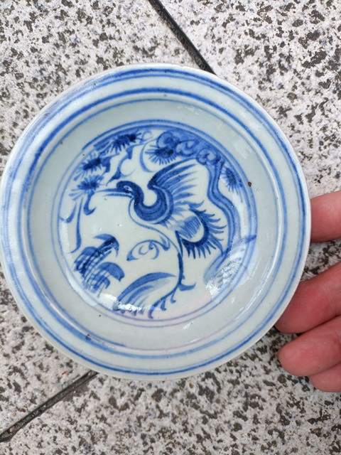 古玩陶瓷松鶴紋青花盤真品鑒賞圖