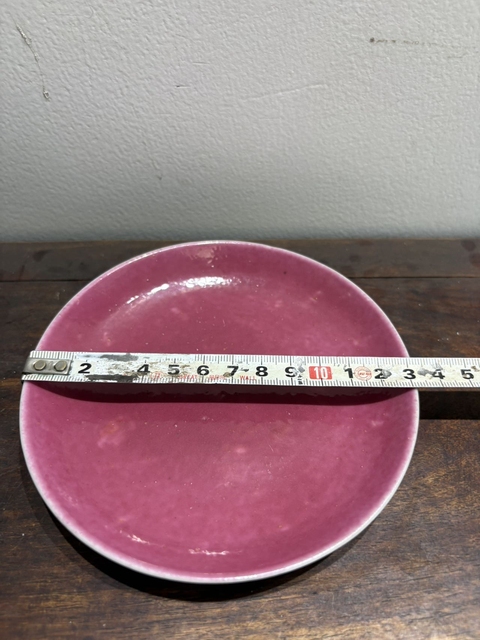 古玩陶瓷胭脂紅釉盤真品鑒賞圖