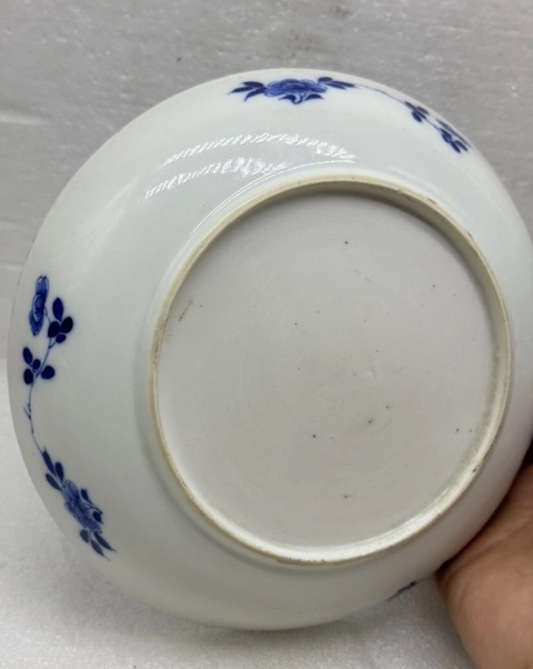 古玩陶瓷樓臺亭閣山水紋青花盤真品鑒賞圖