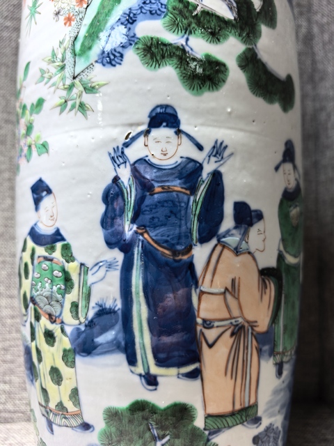 古玩陶瓷青花加彩人物紋一筒瓶真品鑒賞圖