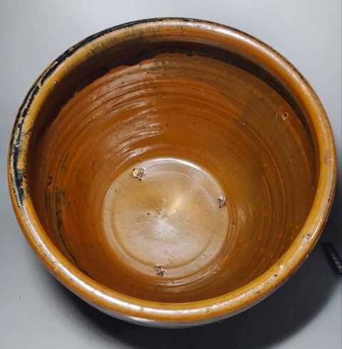 古玩陶瓷清代磁州窯系黑褐釉罐拍賣(mài),當(dāng)前價(jià)格388元