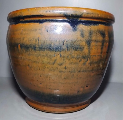 古玩陶瓷清代磁州窯系黑褐釉罐拍賣(mài),當(dāng)前價(jià)格388元