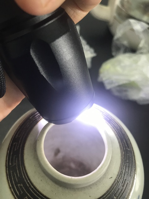 古玩陶瓷青花鐵銹釉柳樹罐真品鑒賞圖