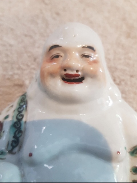 古玩陶瓷彌勒佛粉彩塑像真品鑒賞圖
